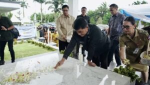 Sulawesi Utara, Yulius Selvanus, Sam Ratulangi